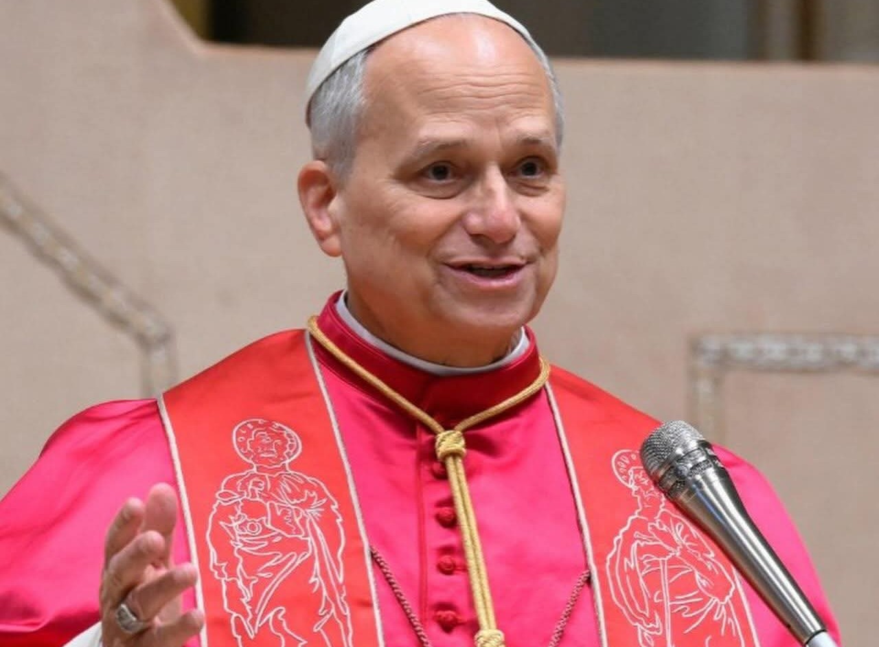   inspiré par les événements tragiques du sac de Rome en 410 ap. J.-C., saint Augustin a écrit l’une des œuvres les plus puissantes de sa production théologique, philosophique et littéraire : le De Civitate Dei, La Cité de Dieu