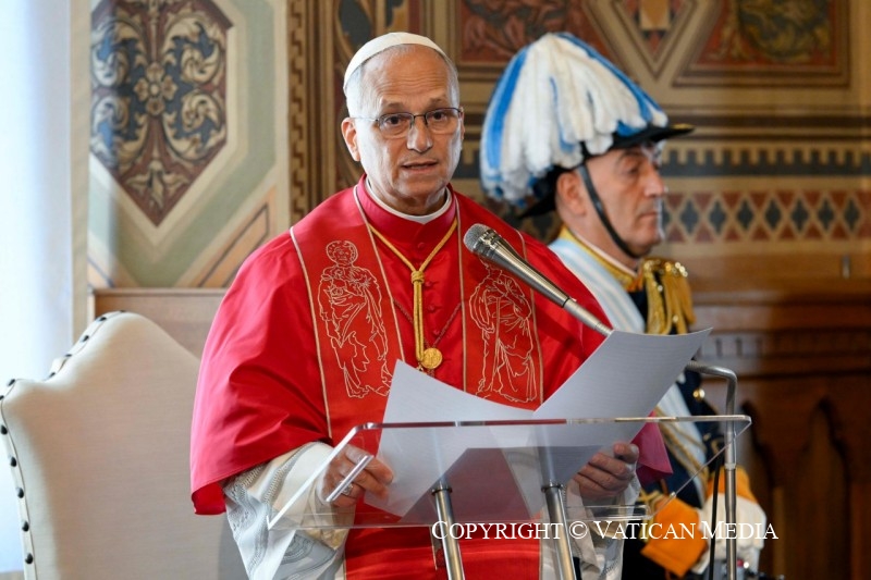 La République de Saint-Marin peut être un « laboratoire » de bonne politique, où, sans déroger à la laïcité de l’État, il est possible de puiser aux principes de la doctrine sociale catholique :